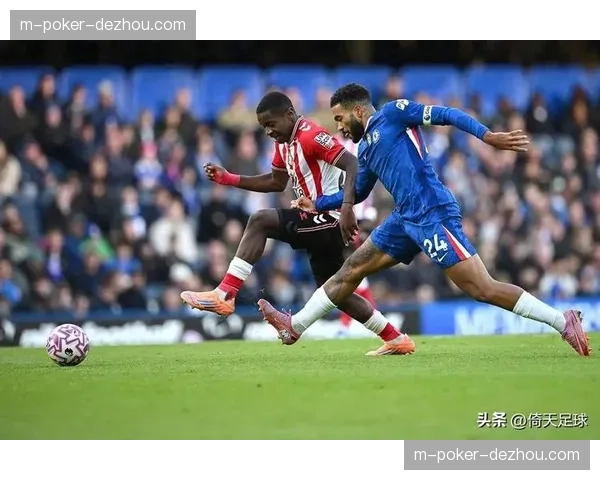 桑德兰距第五名利物浦仅6分 中游球队搅局欧冠资格争夺